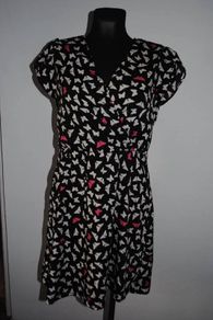 Brand new Debenhams dress butterflies pattern size UK12 EU40 Postage included
