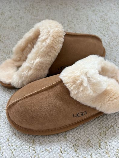 UGG slippers / 41 / UK 7.5 / new