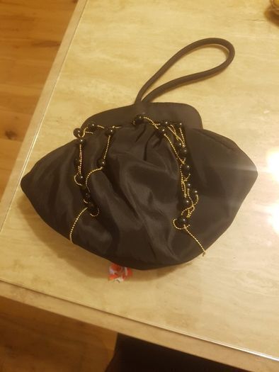 8 x Ladies Bags 7 of them New