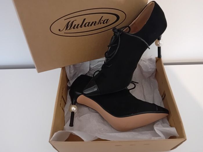 MULANKA Pearl Detail Shoe Boots (BNIB)