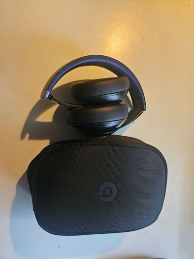 Beats Studio Pro