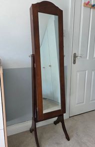 Free standing jewellery cabinet with mirror