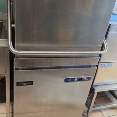 Commercial dishwasher