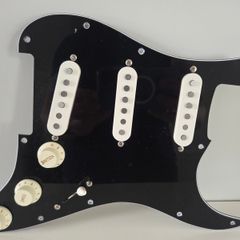 Fender Squier Stratocaster Loaded Pickguard