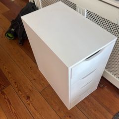 Free to go: drawers / filing cabinet