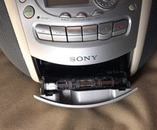 Sony Cfd-e90l Cd Tape Radio Boom Box