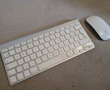 Apple Magic Keyboard A1314 + Magic Mouse A1296