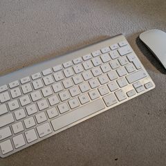 Apple Magic Keyboard A1314 + Magic Mouse A1296