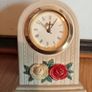 collection of vintage mini clocks Image 9