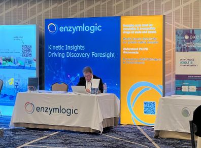Upgrade Your Exhibition Presence: 2x Premium Nomadic Display Backlit LED Stands