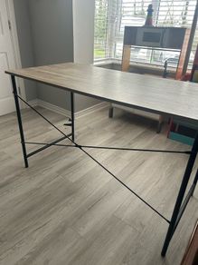 desk/table
