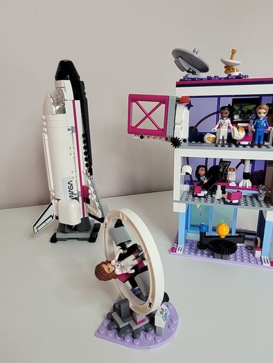 LEGO Friends 41713 Olivias Space Academy