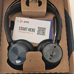 Hp poly Voyager focus 2 headphones new