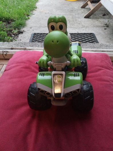 Mario Kart - Yoshi