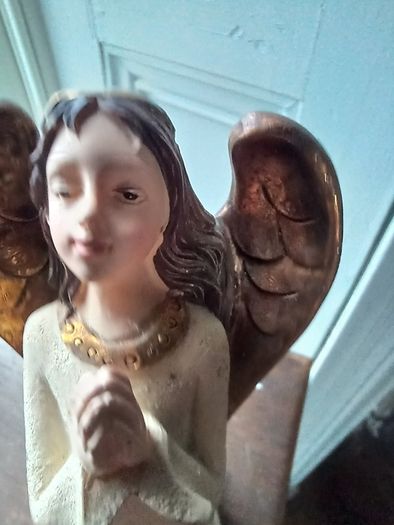 angel figurines