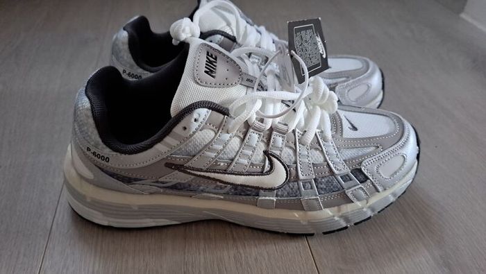 Nike P6000