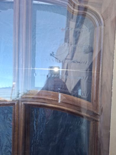 New Deanta door , walnut , solid.