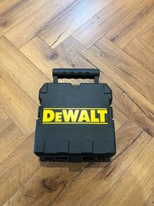Dewalt Green level
