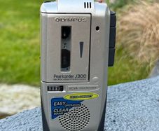 Olympus Pearlcorder J300 Microcassette Recorder
