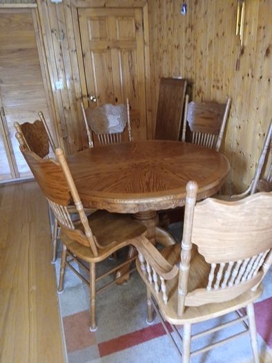 Oak Dining Table & Chairs