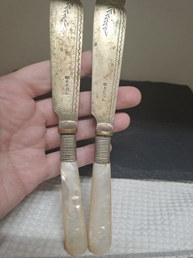 Antique Mother of Pearl fish knives