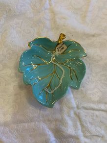 carlton ware leaf