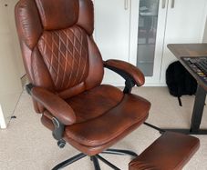 Reclining Executive Office Chair
