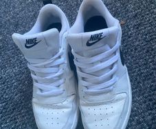 Nike shoes white and black