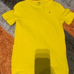 tommy t shirt(12-14 year old)