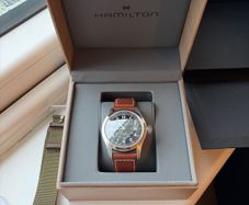 Hamilton khaki 42mm case size