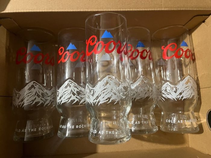 Coors pint corona extra beer glasses