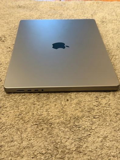 Apple Macbook M1 Pro 16", 16GB Ram, 512GB SSD
