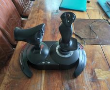 Thrustmaster