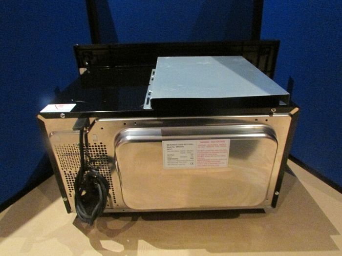 Integrated Microwave Oven With Grill