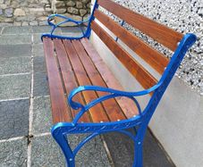 Garden bench