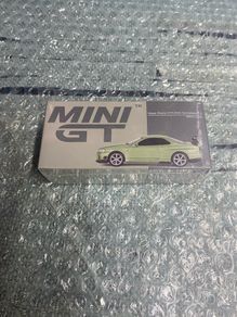 Nissan Skyline R34 MiniGt