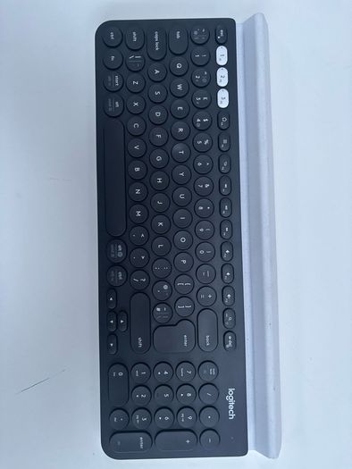 logitech Key board  new & nearly new