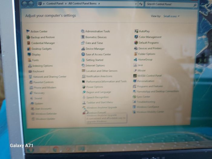 DELL XPS M1330, Windows 7, Intel Core 2 Duo CPU T8100, 2.1GHz, 4GB Ram, 300GB HDD, Chrome, VLC etc, A true Blast from the Past