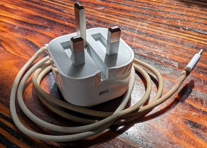 genuine 20W apple charger + genuine apple usb C to usb C cable