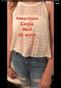cami American eagle medium cream lace front top