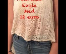 cami American eagle medium cream lace front top