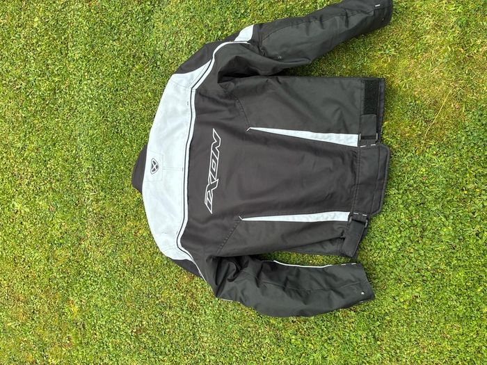 IXON  motorcycle jacket size L