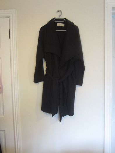 ZARA   coat   size Large