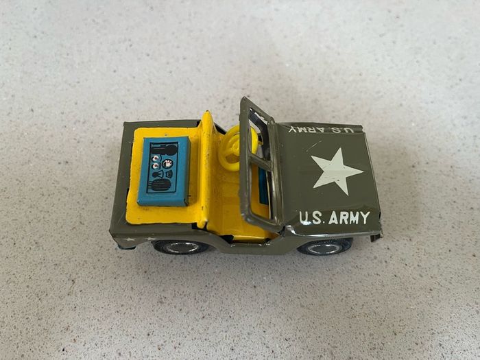 Tin Toy Nomura Army Combat Carrier