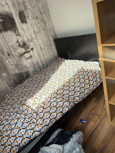 single bed and Wardrobe