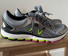 New Balance 1260v7 Running Shoes