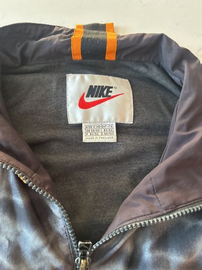 retro nike tracksuit