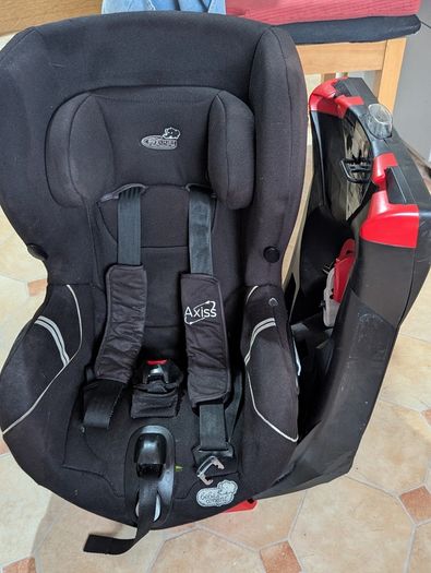 Bebe Confort Axiss car seat