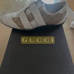 Gucci leather sneakers