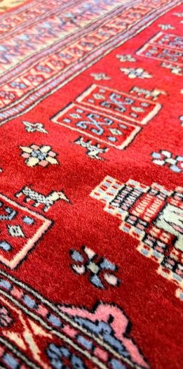 Beautiful Afghani Hand-Knotted Rug